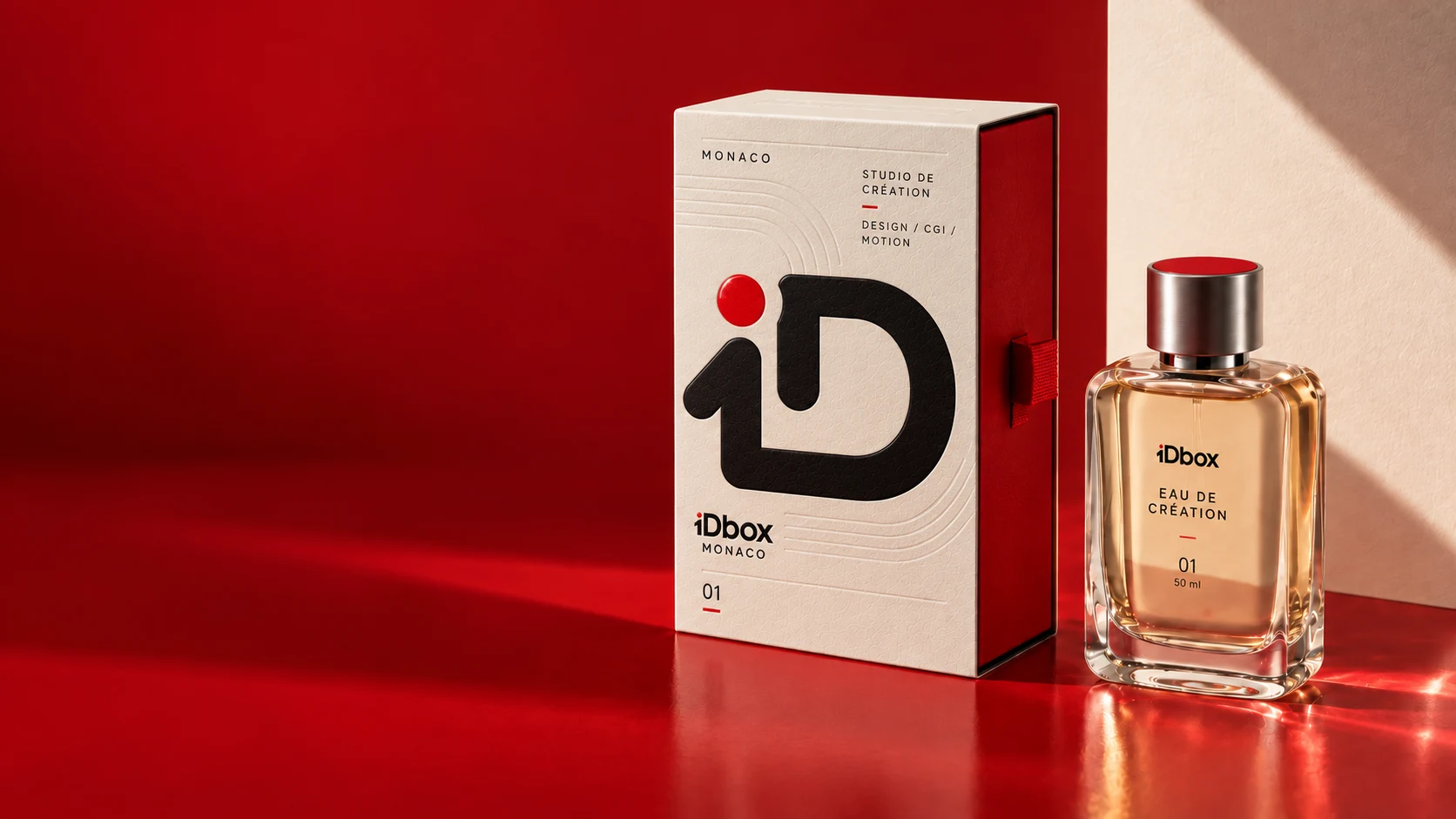 Étude iDbox : étui ivoire gaufré, tiroir rouge et parfum Eau de création en sérigraphie sur verre.